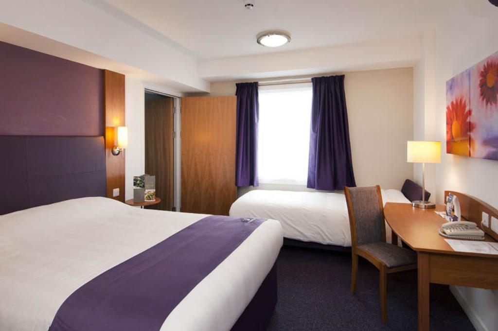 Premier Inn Dover East Szoba fotó