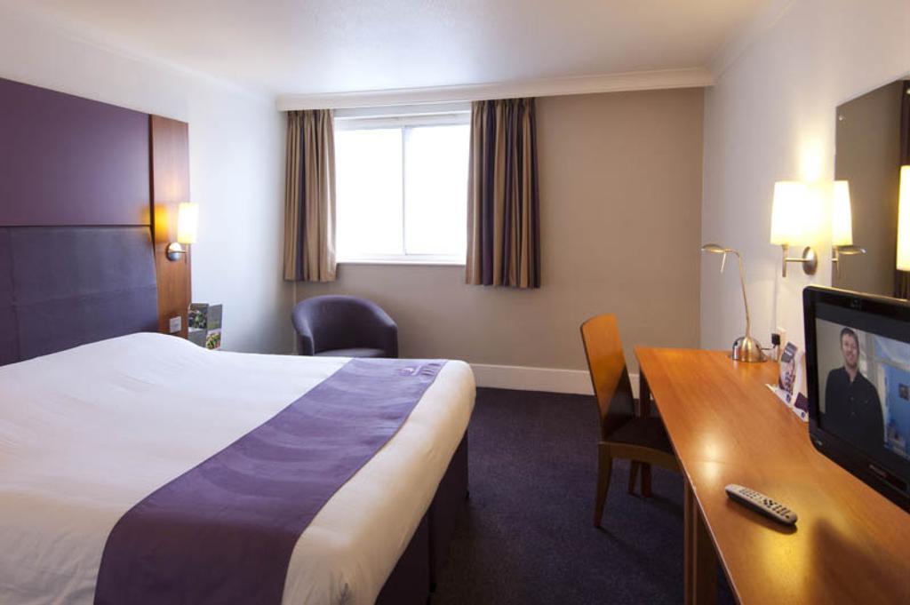 Premier Inn Dover East Kültér fotó